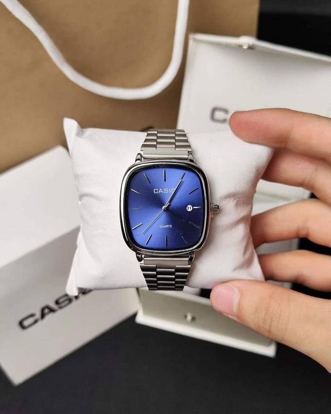 C A S I O Luxurious 36mm Watch - Water Resistant | Transferred steel